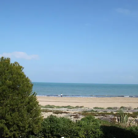 Meerblick & Pool! Traumhaftes Reihenhaus Am Denia